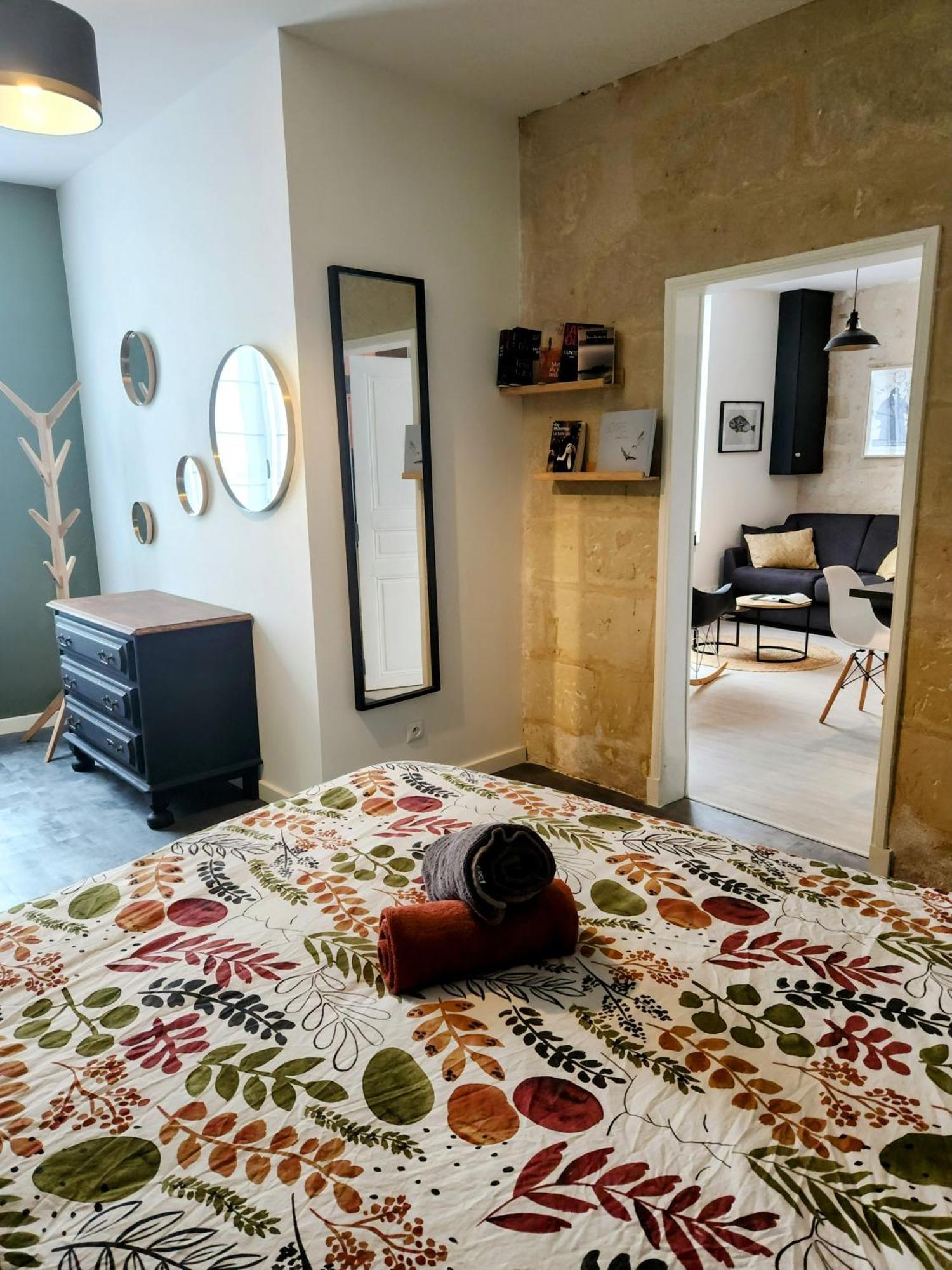 F2 Au Coeur De Langeais. Apartment Luaran gambar